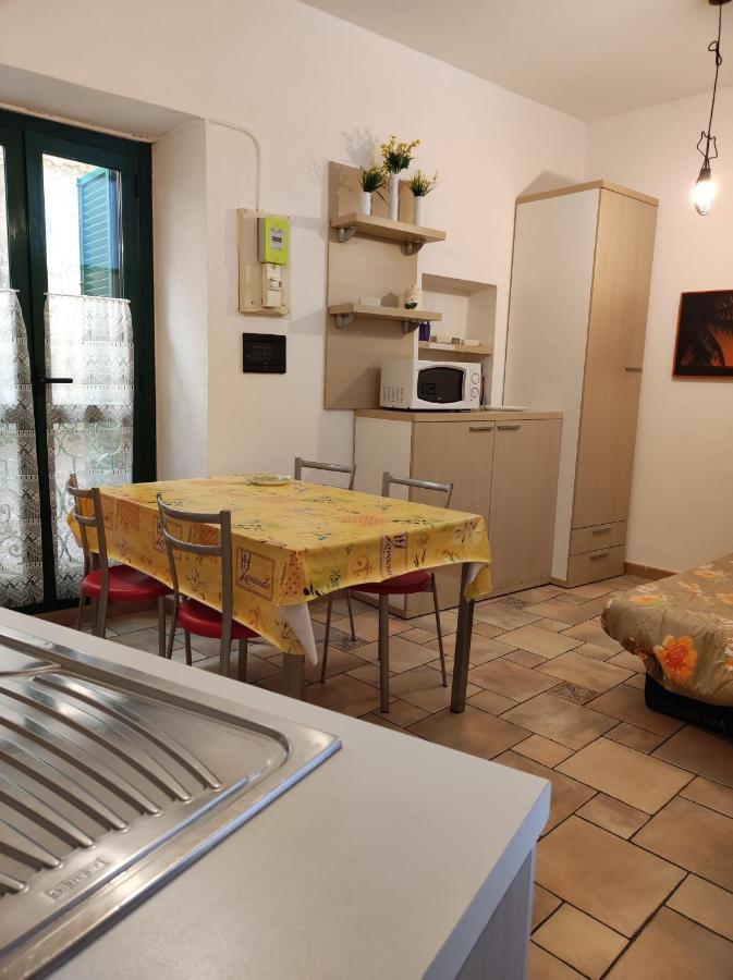 Bilocale Nella Vecchia Citta' Di